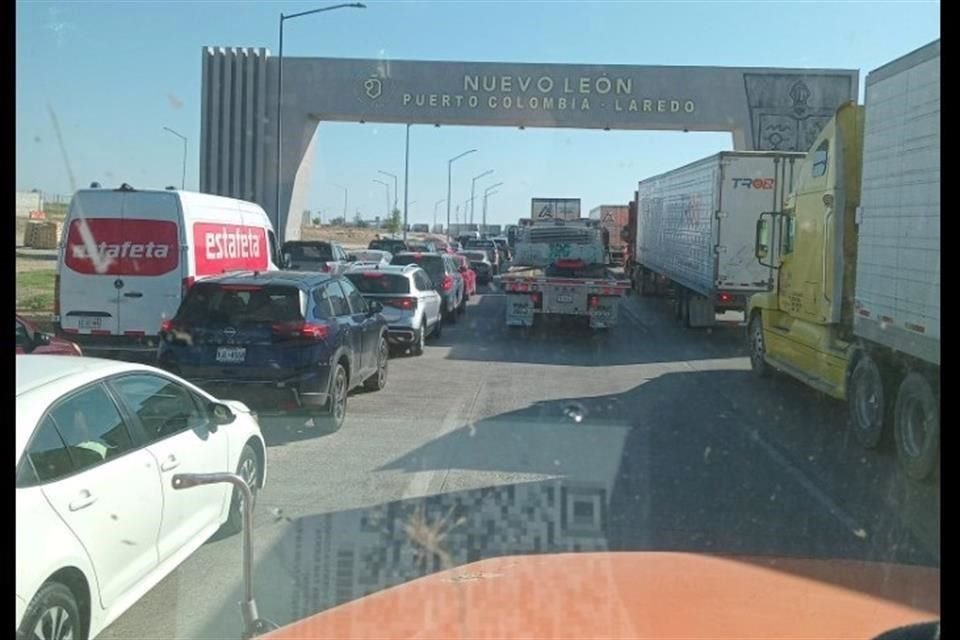 Usuarios del Puente Colombia mostraron en redes sociales el caos que enfrentan por el nuevo cobro que se realiza.