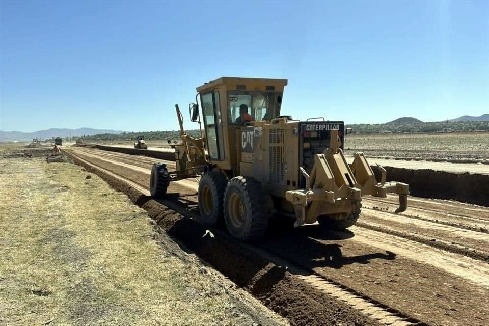 El Gobierno estima que la demanda para el tren será de 10 mil 669 pasajeros diarios y tendrá un tiempo de recorrido de una hora con 17 minutos.