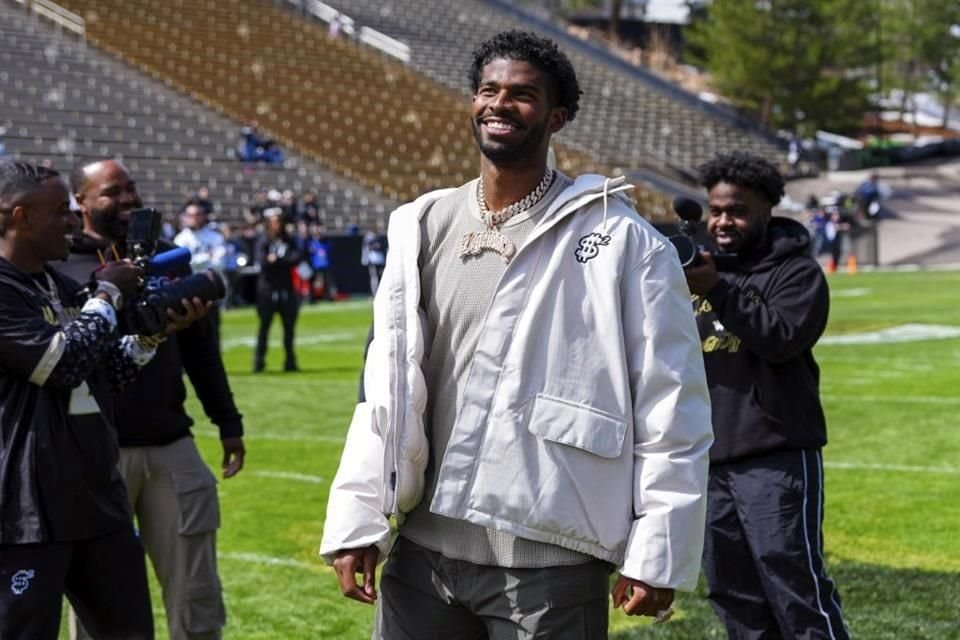 Shedeur Sanders admitió que no debe preocuparse por la opinión de los demás.