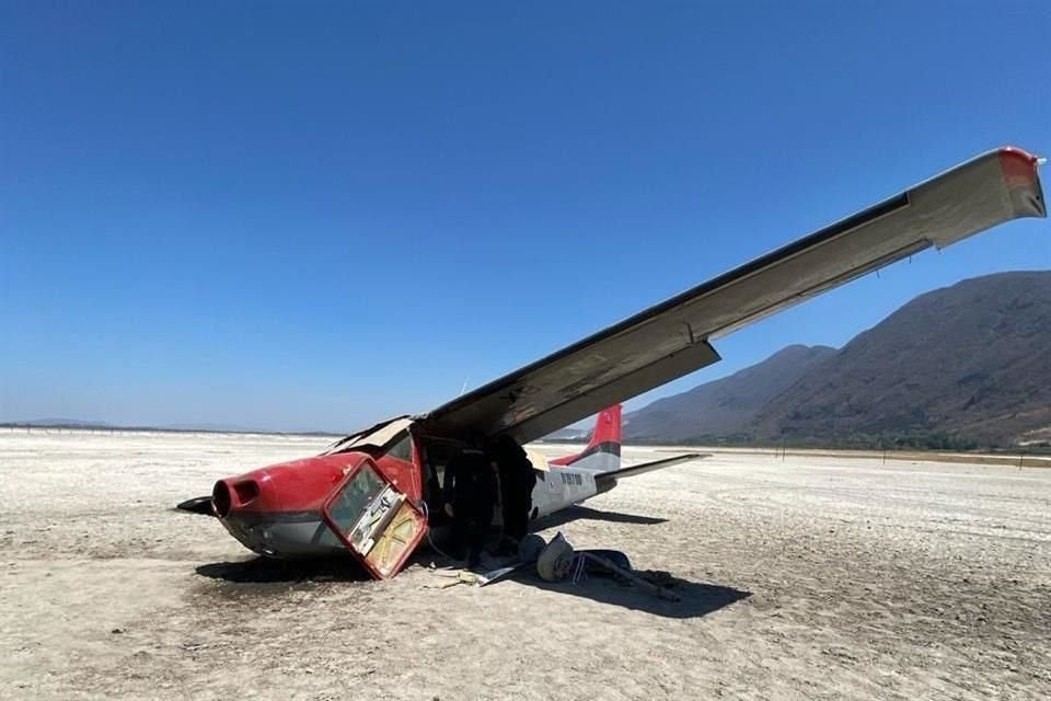 Una aeronave se desplomó en los límites de Acatlán de Juárez y Zacoalco de Torres, en Jalisco.