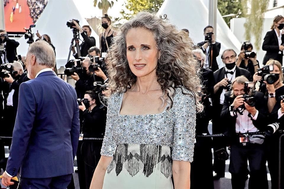 Andie MacDowell sorprendió con esta imagen en el Festival de Cine de Cannes.