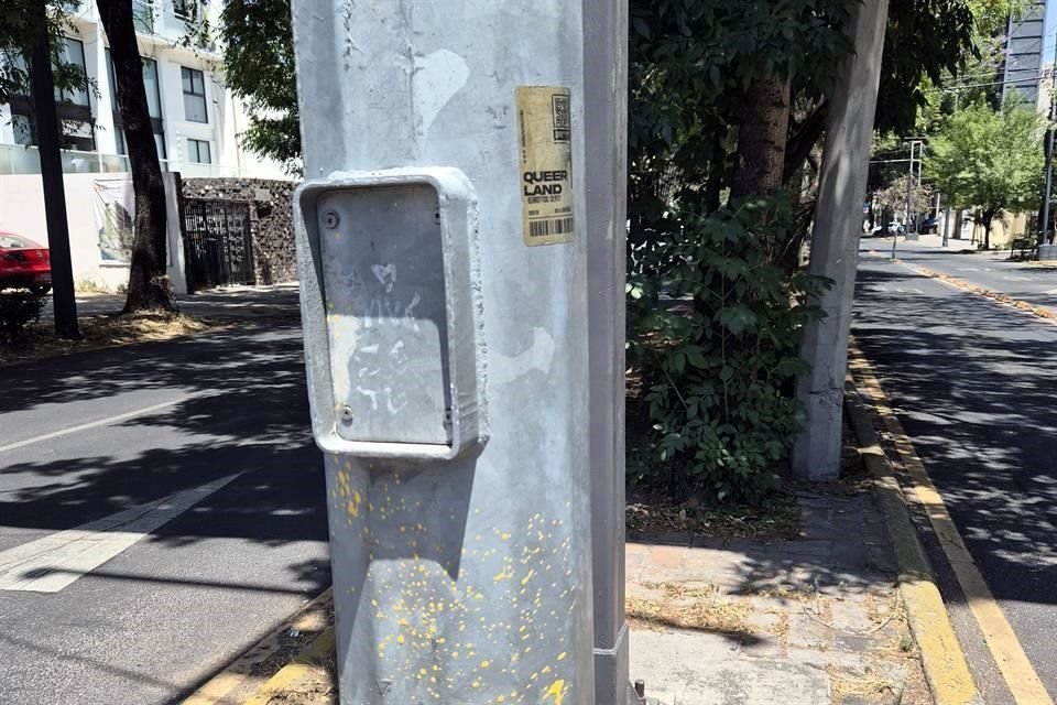 En algunos postes del C5 hay estructura, pero no los botones de pánico.