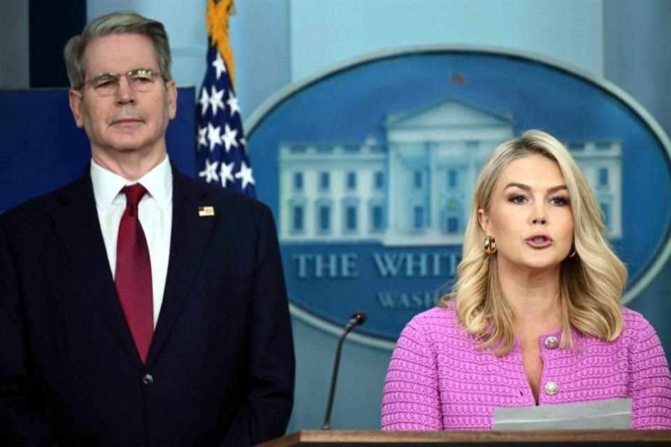 La Casa Blanca informó que Donald Trump firmará hoy una orden en la que podría relajar los aranceles sobre automóviles y sus piezas.