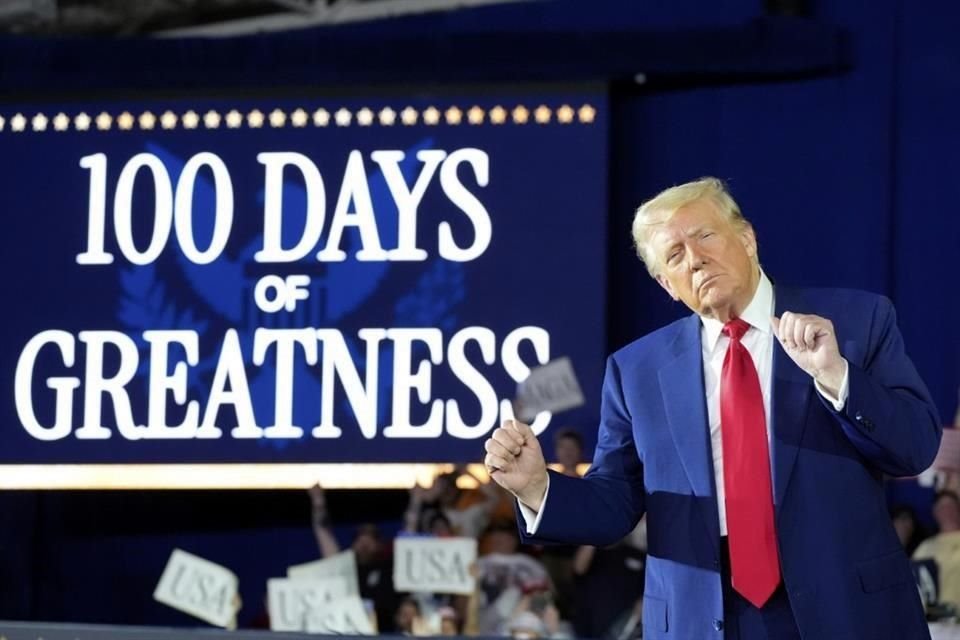 Donald Trump celebra 100 días de su mandato con discurso en Michigan, en el que intentará tranquilizar a un país ansioso por los aranceles.