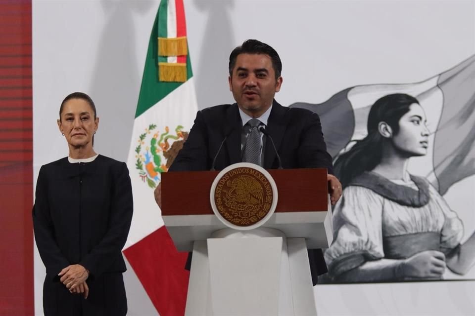 El titular de la Conagua refirió que la dependencia está en un proceso de revisión de cada una de las concesiones del agua en el País.