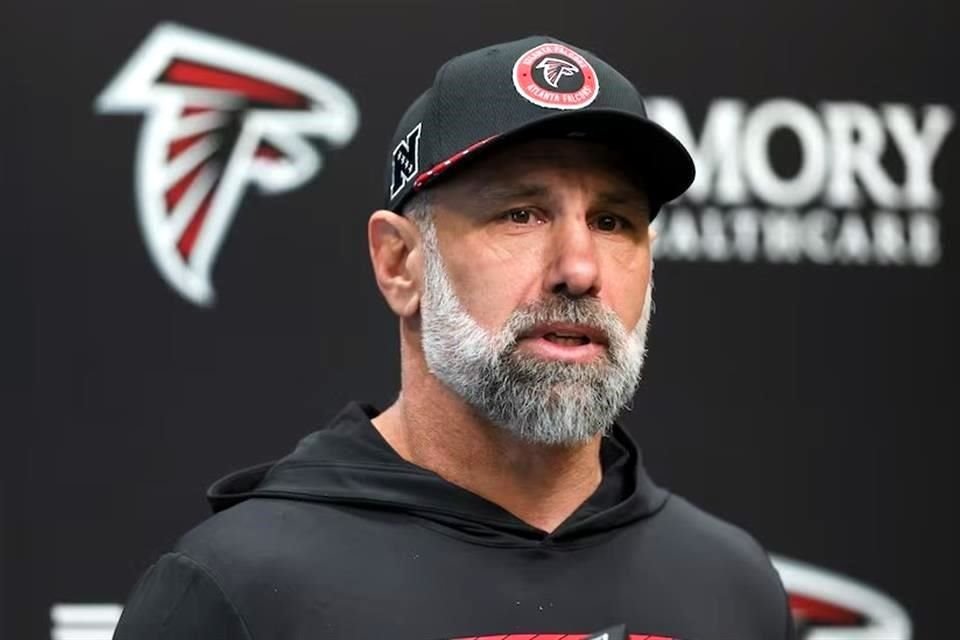 Jeff Ulbrich tendrá que pagar 100 mil dólares de multa.