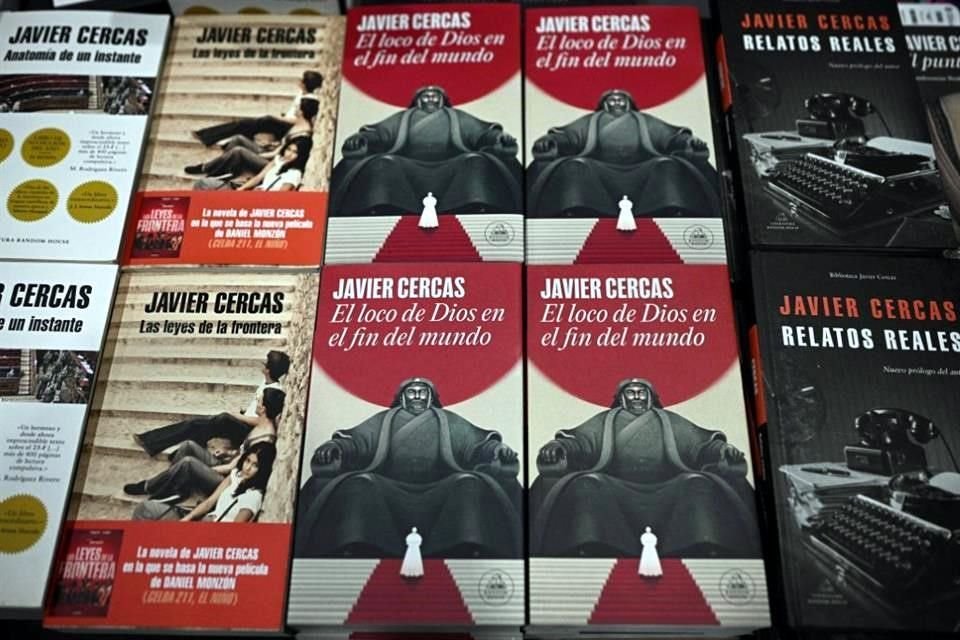 Tras la muerte del Papa Francisco el pasado 21 de abril, el libro ya ha roto récords de ventas en España.