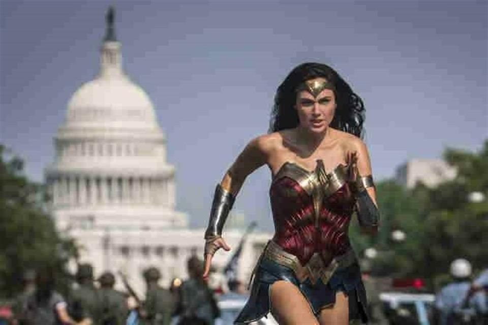 La interrupción se da en medio de un contexto tenso para Gadot, de 39 años, quien  ha expresado públicamente su apoyo a Israel en el conflicto contra Hamás.