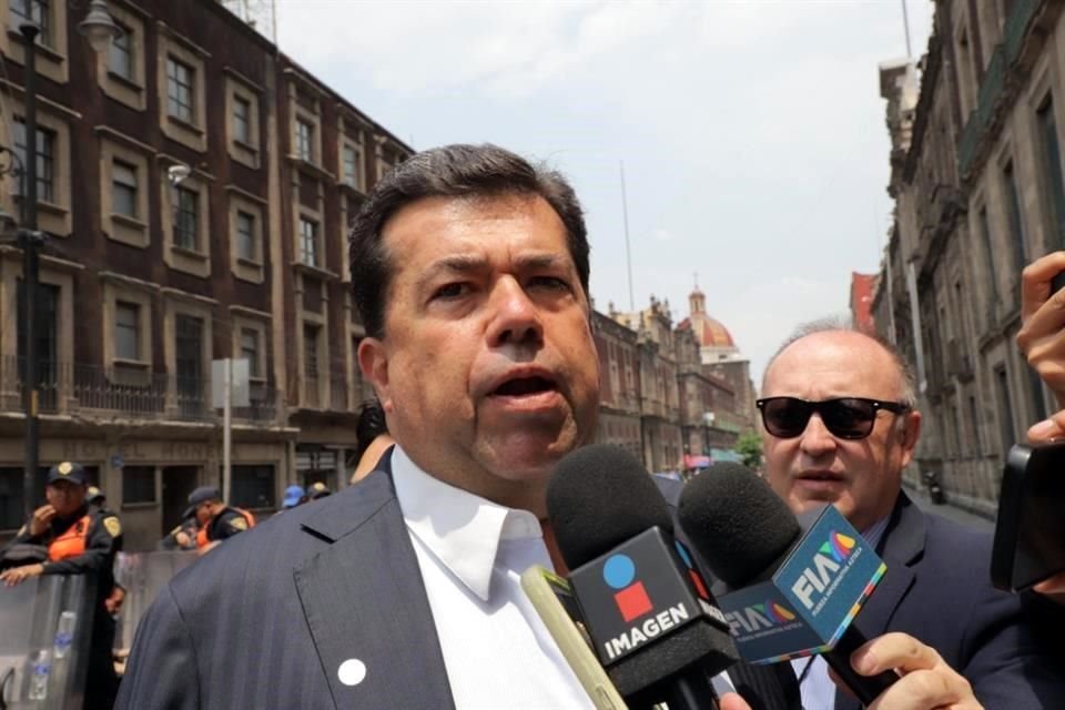 Pedro Haces, líder de la CATEM, planteó que el plan para conseguir jornadas laborales de 40 horas a la semana puede salir, como en el Congreso, con unanimidad.