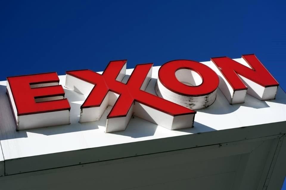 Los ingresos de Exxon se mantuvieron casi estables en el trimestre.