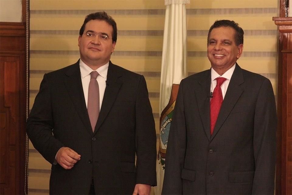 Fidel Herrera heredó la gubernatura de Veracruz a Javier Duarte, célebre por ser identificado como el 'carga maletas' del 'Tío Fide'.