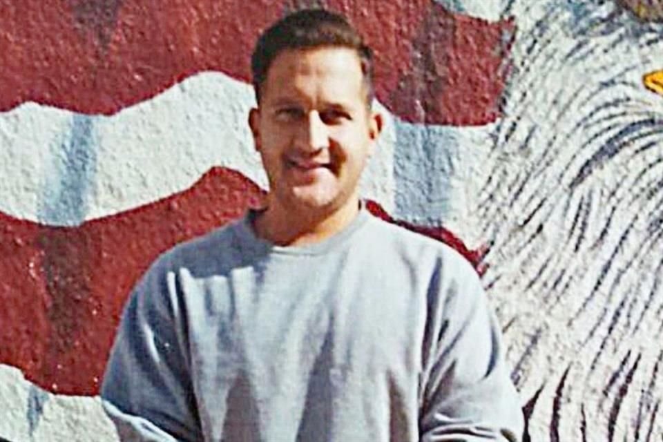 Organización civil exhibió a Leopoldo Chávez, candidato a juez de Distrito del PJ, de haber sido sentenciado por tráfico de drogas en EU.