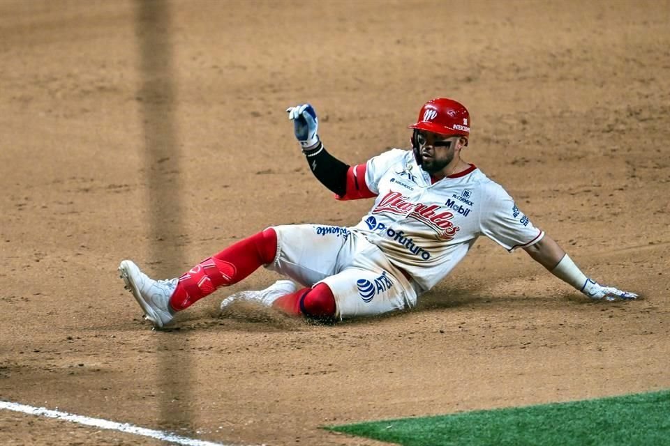 Julián Ornelas bateó de 5-5 e impulsó cuatro carreras para encaminar a los Diablos Rojos a su undécima victoria seguida en la LMB.