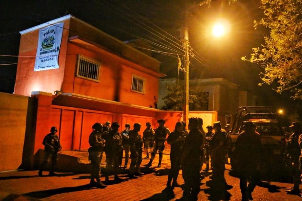 Al menos 5 personas muertas y 4 más heridas dejó un ataque armado en fiesta de cumpleaños en Villahermosa, Tabasco, según fuentes estatales.