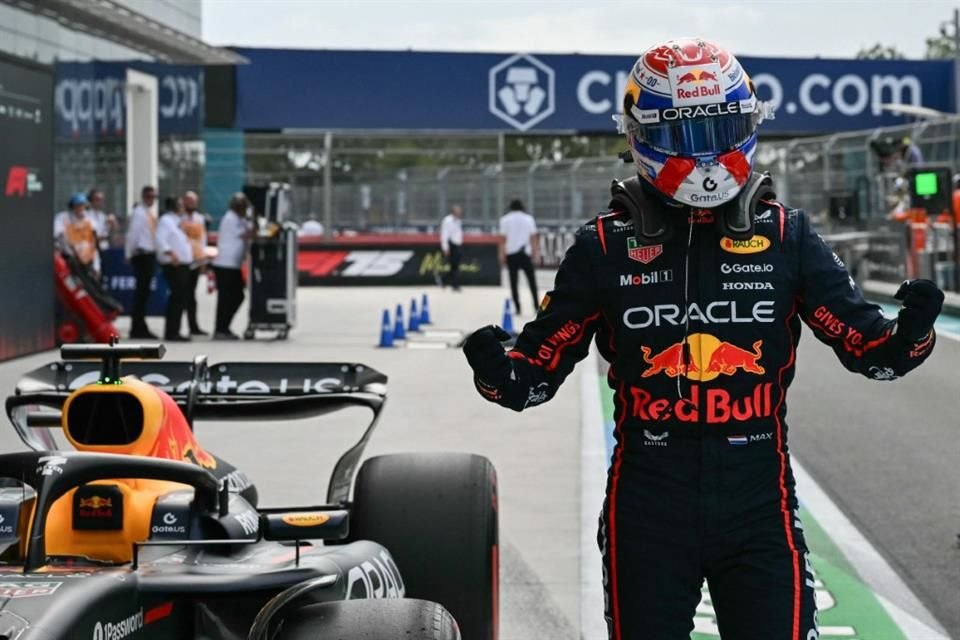 Es la tercera pole position para Max Verstappen esta temporada.