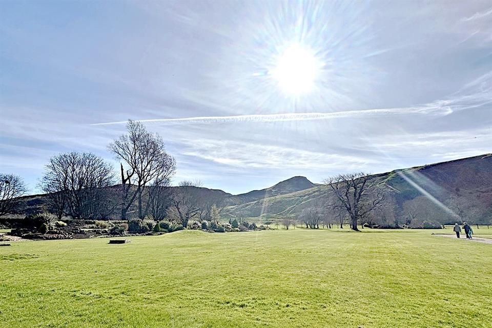 Arthurs Seat.