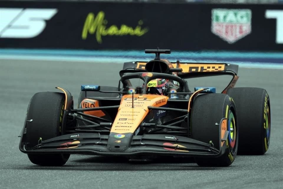Oscar Piastri conquistó su cuarto triunfo en la presente temporada.