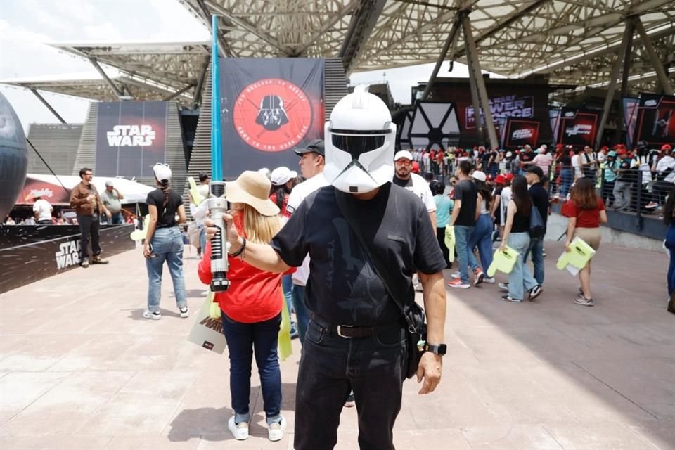 El equipo de beisbol de los Diablos Rojos y Disney unieron a sus fanaticadas para celebrar el 4 de Mayo, el Día de Star Wars, por segundo año consecutivo.