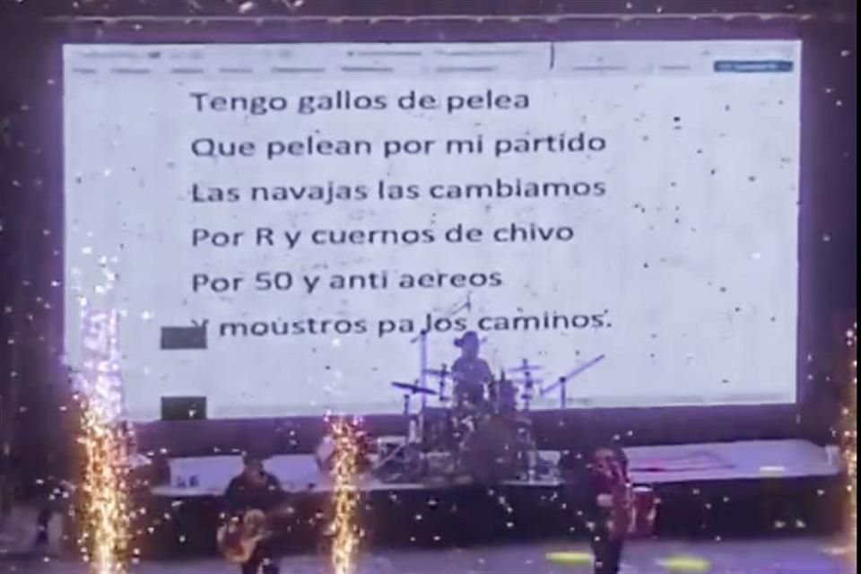 Sheinbaum dijo que los narcocorridos no deben prohibirse y la medida para rechazar apología de la violencia es promover otro tipo de música.