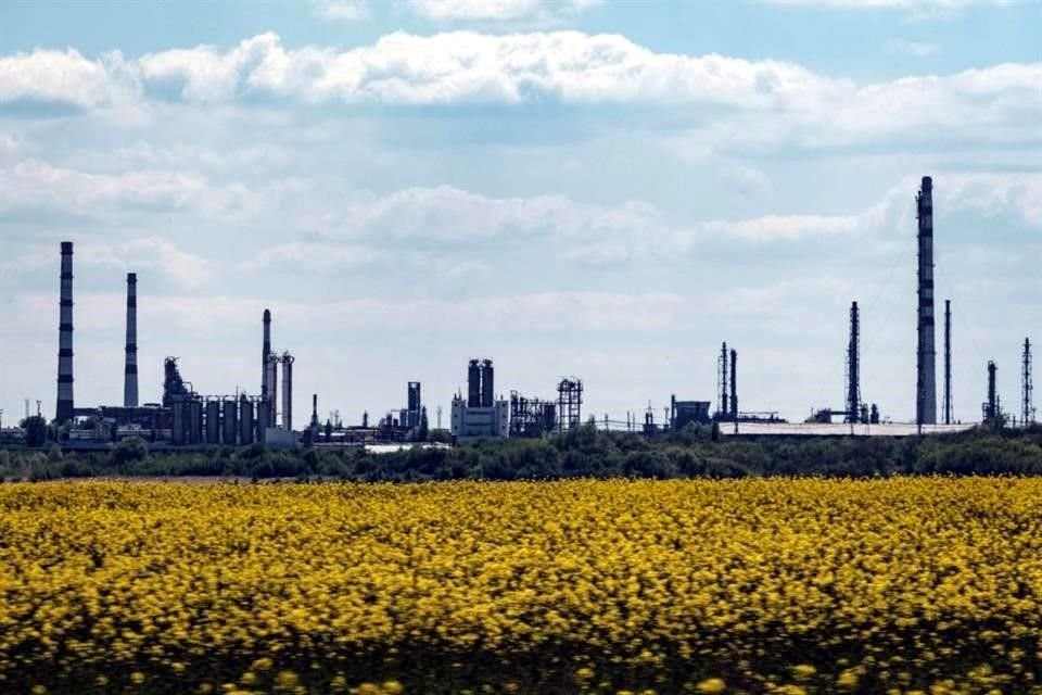 El crudo WTI cotiza por debajo de los 60 dólares por barril.