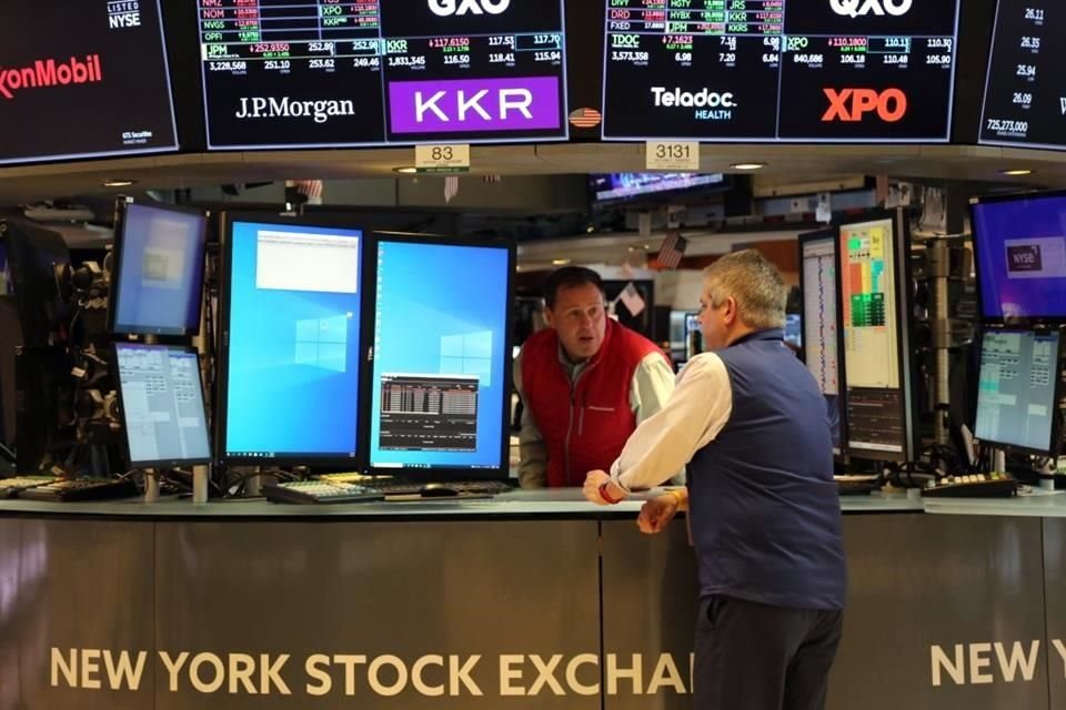 Este lunes, el S&P 500 perdió un 0.62 por ciento, mientras que el Nasdaq Composite cedió un 0.73 por ciento y el Promedio Industrial Dow Jones cayó un 0.25 por ciento.