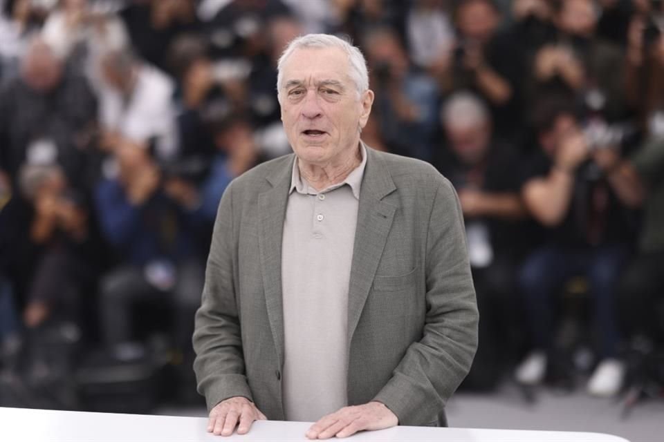 Según la sinopsis oficial distribuida en un comunicado, el filme 'sigue a Jake Kejeune (De Niro), uno de los últimos maestros de un oficio en vías de desaparición: el de estafador de billar'.
