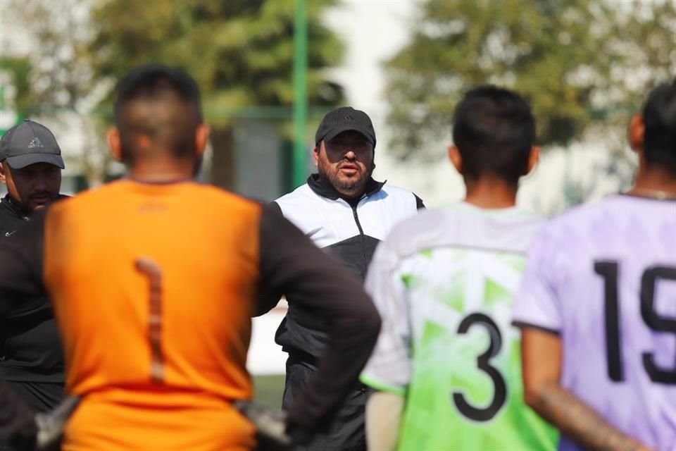 90 Dakika Özgürlük programı, 11 yıldır Puente Grande'deki tutuklulara spor aracılığıyla stres atma fırsatı sunuyor.