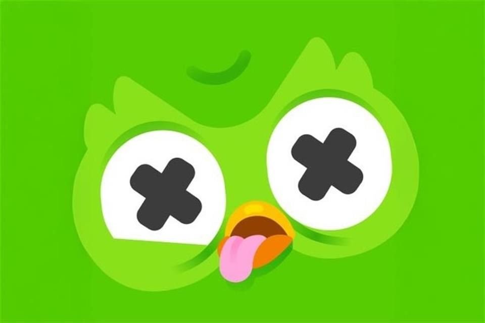 Duolingo declaró que dará prioridad a la IA en sus operaciones bajo un esquema 'AI First', lo que causó críticas de usuarios por el presunto reemplazo de personas por máquinas.