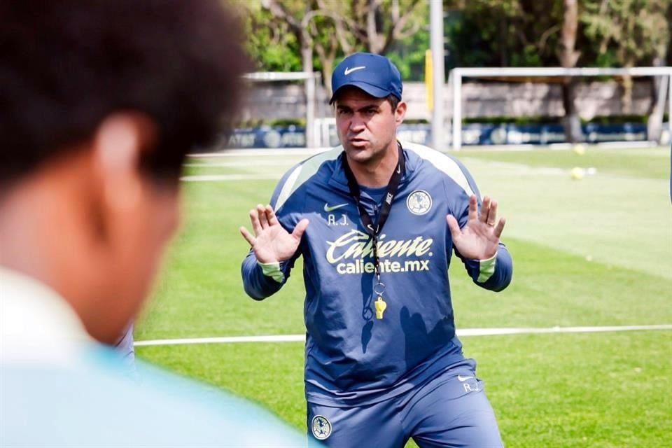 Jardine dice que desea que su equipo mantenga el hambre en la liga.
