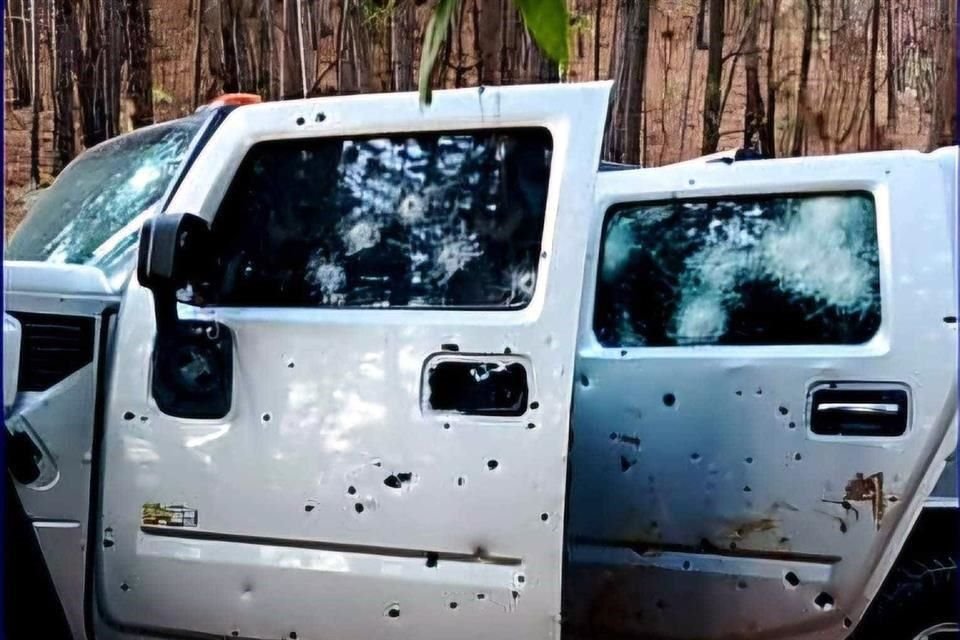 En diferentes puntos del municipio de Villa Madero, Michoacán, se localizaron seis cuerpos sin vida; tres de ellos calcinados dentro de una camioneta y, en otra ubicación, uno más decapitado.