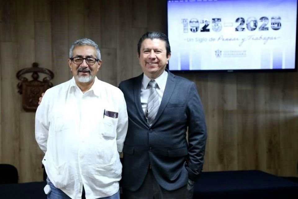 Heriberto Vega Villaseñor (izq.) y Fabián Acosta Rico, ambos integrantes del Centro de Estudios de Religión y Sociedad.
