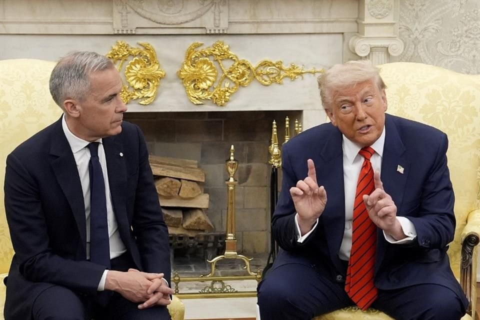 Durante reunión con el Premier Mark Carney en la Casa Blanca, Trump dijo que EU no necesita de los autos, acero ni del aluminio canadienses.
