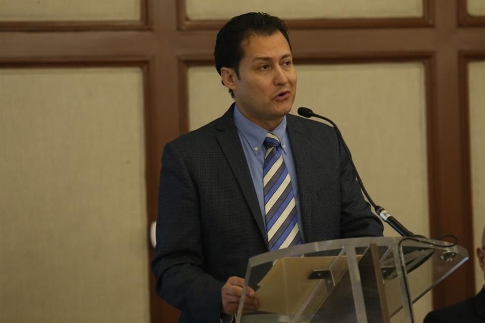 El Hospital Juan I. Menchaca, estaría a cargo Rafael Santana Ortiz, quien fue el anterior director del Fray Antonio Alcalde.