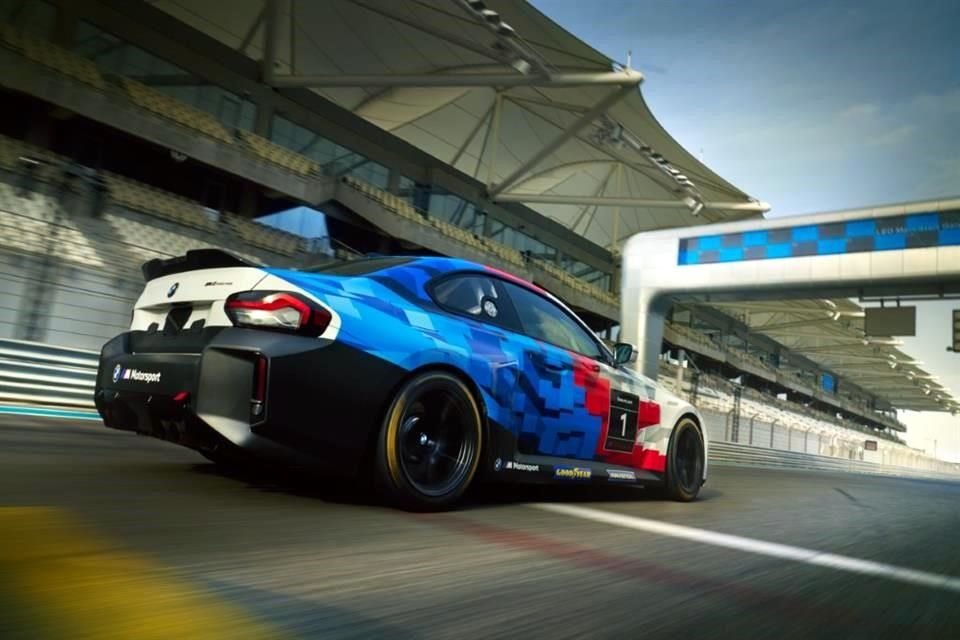 Die Experten von BMW M Motorsport stehen den Kunden des BMW M2 Racing professionell zur Seite.