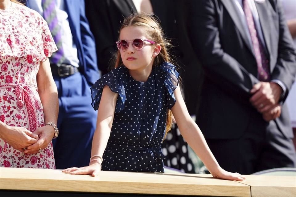 Guillermo y Kate están tomando precauciones especiales para que Carlota se sienta parte de la jerarquía real.