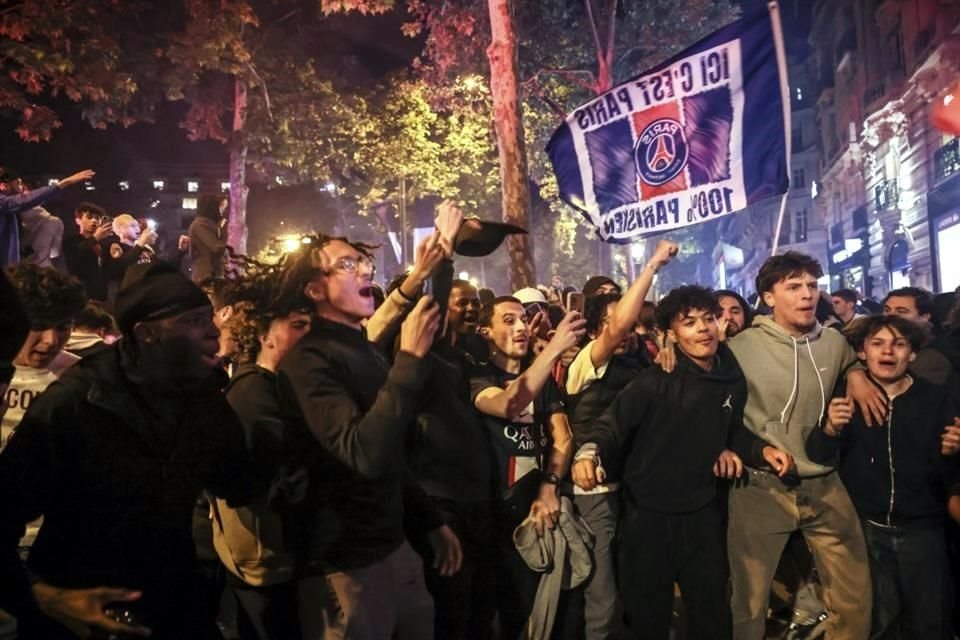 Locura en París por el pase a la Final de la Champions del PGS.