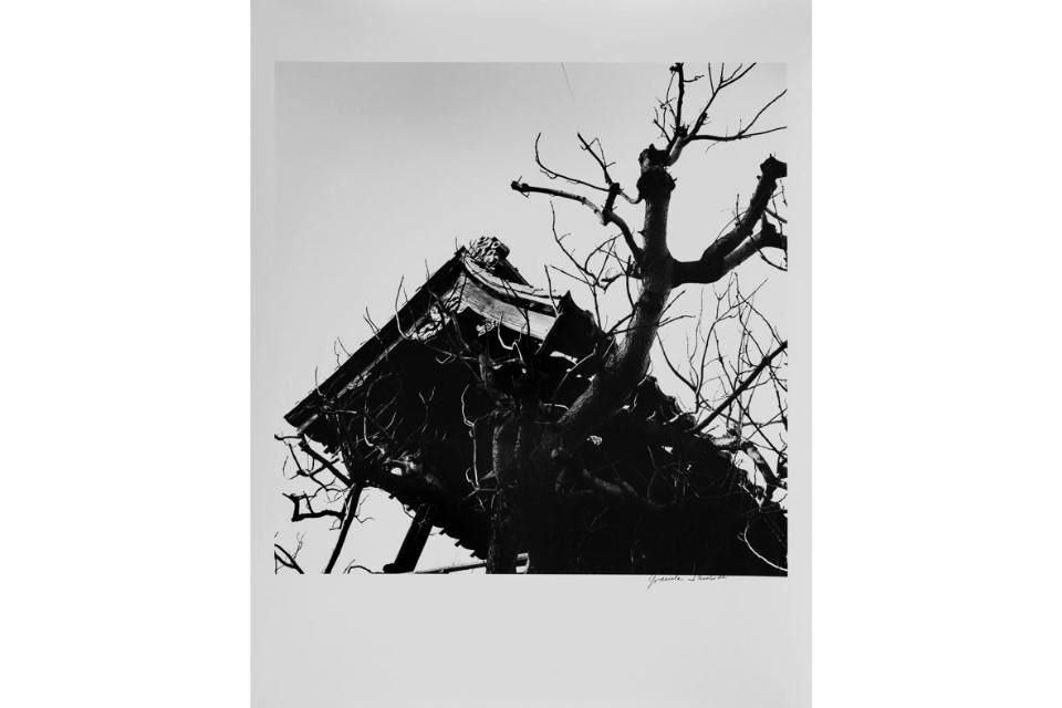 A exposição de Graciela Iturbide inclui imagens de suas viagens ao Japão que não haviam sido mostradas ao público.
