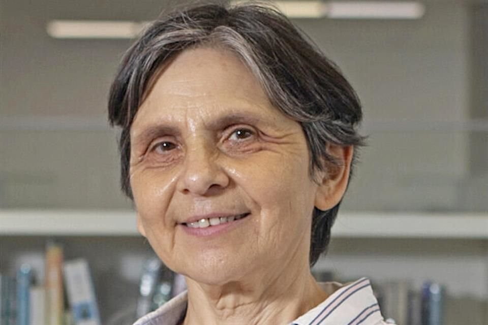 Veronique Lecaros es jefa del Departamento de Teología de la Pontificia Universidad Católica del Perú.