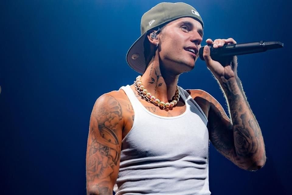 El cantante canadiense, de 31 años, se describió como un 'tipo común y corriente con defectos', dejando claro que, a pesar de su fama.
