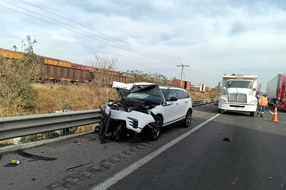 Cierre de la Autopista Guadalajara a Colima.