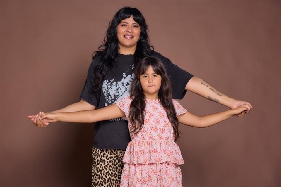 ser profesionista independiente le ha permitido a Victoria Gloria aprender a ser madre y disfrutar cada una de las etapas del crecimiento de Lea.