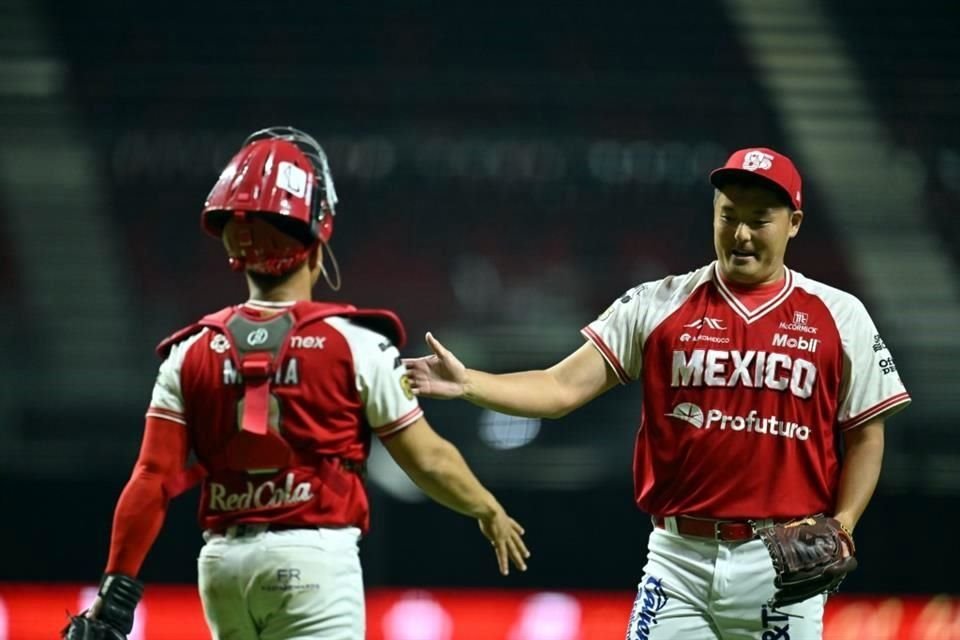 El pitcheo escarlata fue clave para dejar solamente con una carrera a Campeche en el primer duelo de la serie.