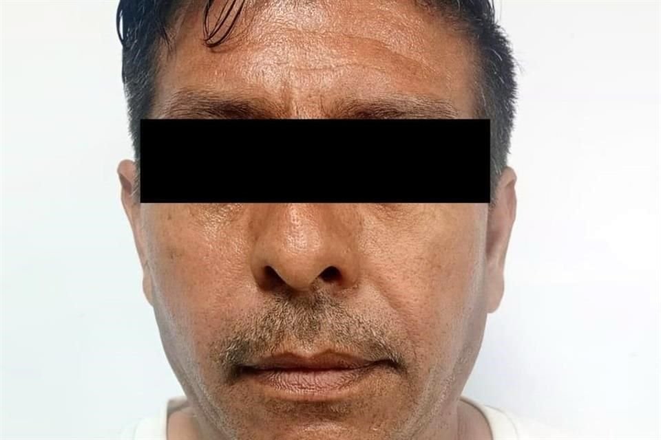 Ricardo, de 45 años, pareja de Lupita TikTok.