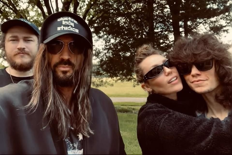 Miley Cyrus se reunió con su padre Billy Ray en el cumpleaños de su hermano Braison, dejando atrás años de distanciamiento familiar.