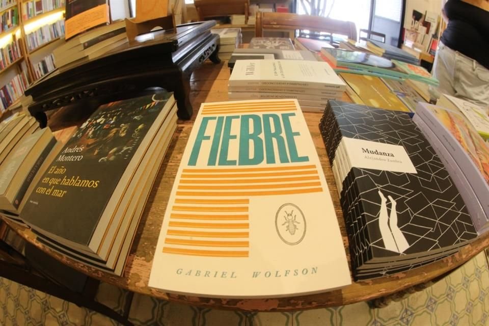 Das von Impronta veröffentlichte Buch „Fever“ ist in einem einzigen Absatz geschrieben, was eine große Herausforderung darstellte.