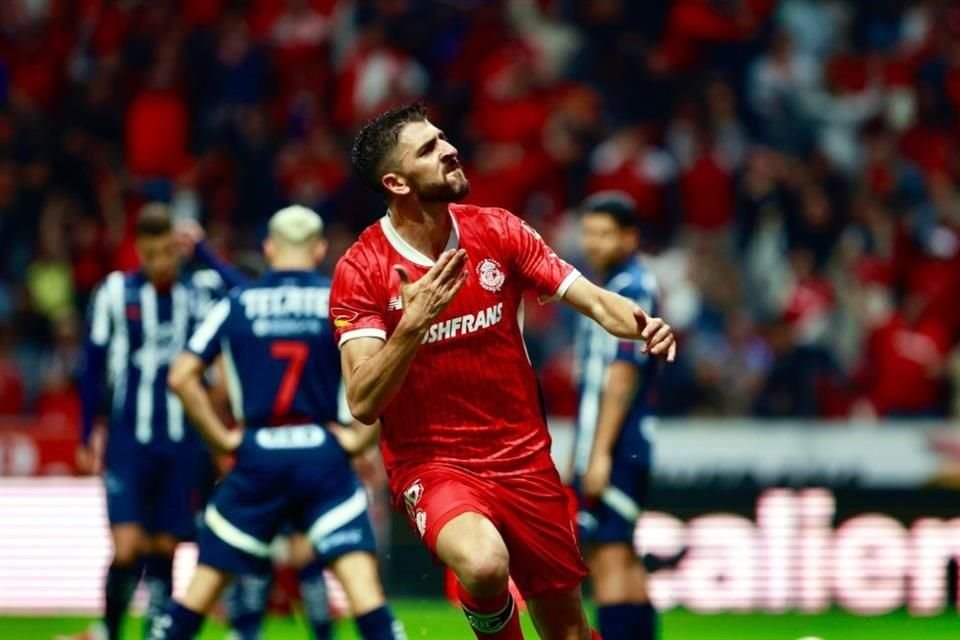 El Toluca aprovechó su casa.