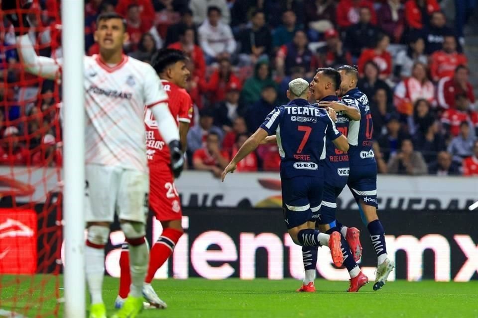 Roberto de la Rosa puso al Monterrey a soñar con las Semifinales.