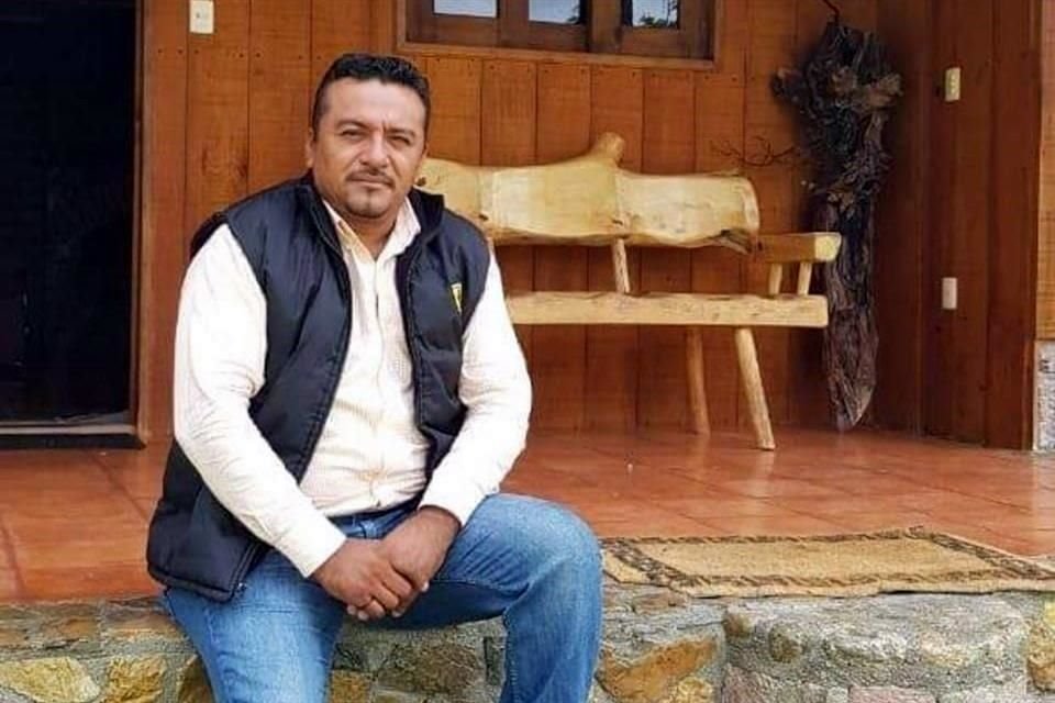 David Castillejos, regidor del Municipio de Santiago Niltepec, Oaxaca, fue asesinado a balazos durante festejo por el Día de las Madres.