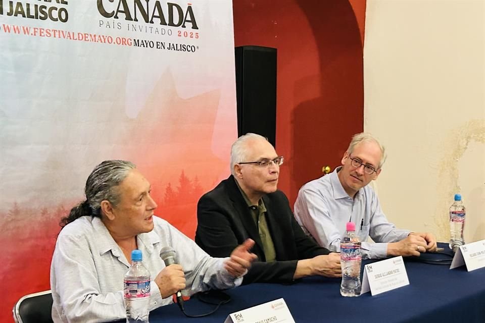 Antonio Camacho (soldan sağa), Sergio Alejandro Matos ve Ricardo Zohn.