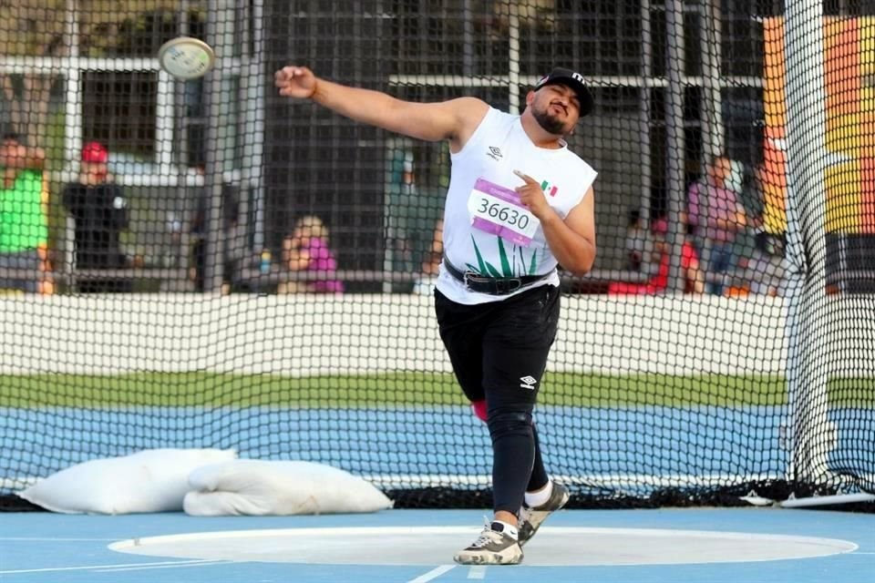 Bryan, quien es oriundo de Tepatitlán, tiene la meta de llegar a los Paralímpicos de Los Ángeles 2028.